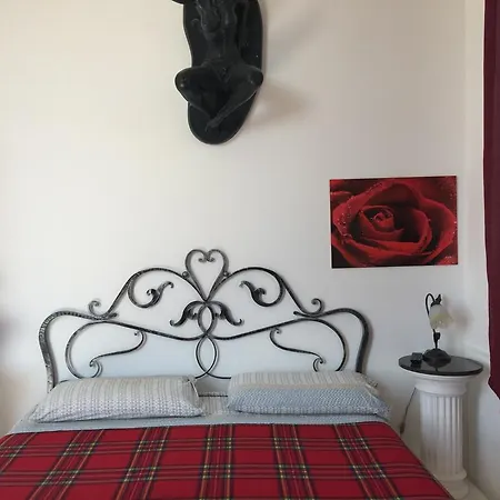 Il Bastione Duca D'Aosta Bed & Breakfast Trapani Exterior photo